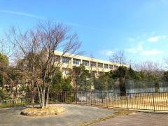 神戸市立桜が丘中学校