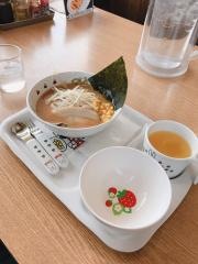 完熟らーめん本丸　金色店