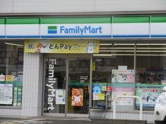 ファミリーマート　山科三条通店