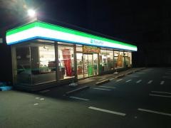 ファミリーマート　海老園店