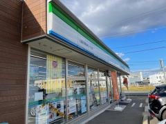 ファミリーマート　山陽小野田新生一丁目店