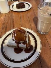 ＮＯＳＴＡＬＧＩＡ　ＣＡＦＥ