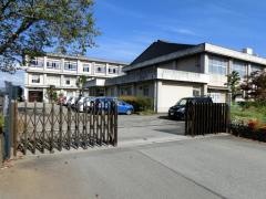 向田小学校