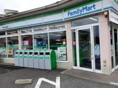 ファミリーマート箱根小涌園店