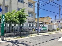 金岡小学校