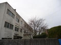 城山小学校