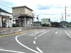 万富駅