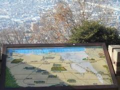 枚岡山展望台