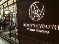 ＢＥＡＵＴＹ　&　ＹＯＵＴＨ　ＵＮＩＴＥＤ　ＡＲＲＯＷＳ　京都店