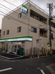 ファミリーマート　中野新井三丁目店