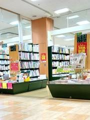 くまざわ書店　千代田橋店
