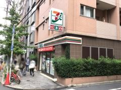 セブンイレブン　新宿山吹町店