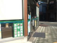 ファミリーマート　立川錦町二丁目店