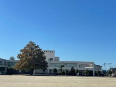 宮郷小学校