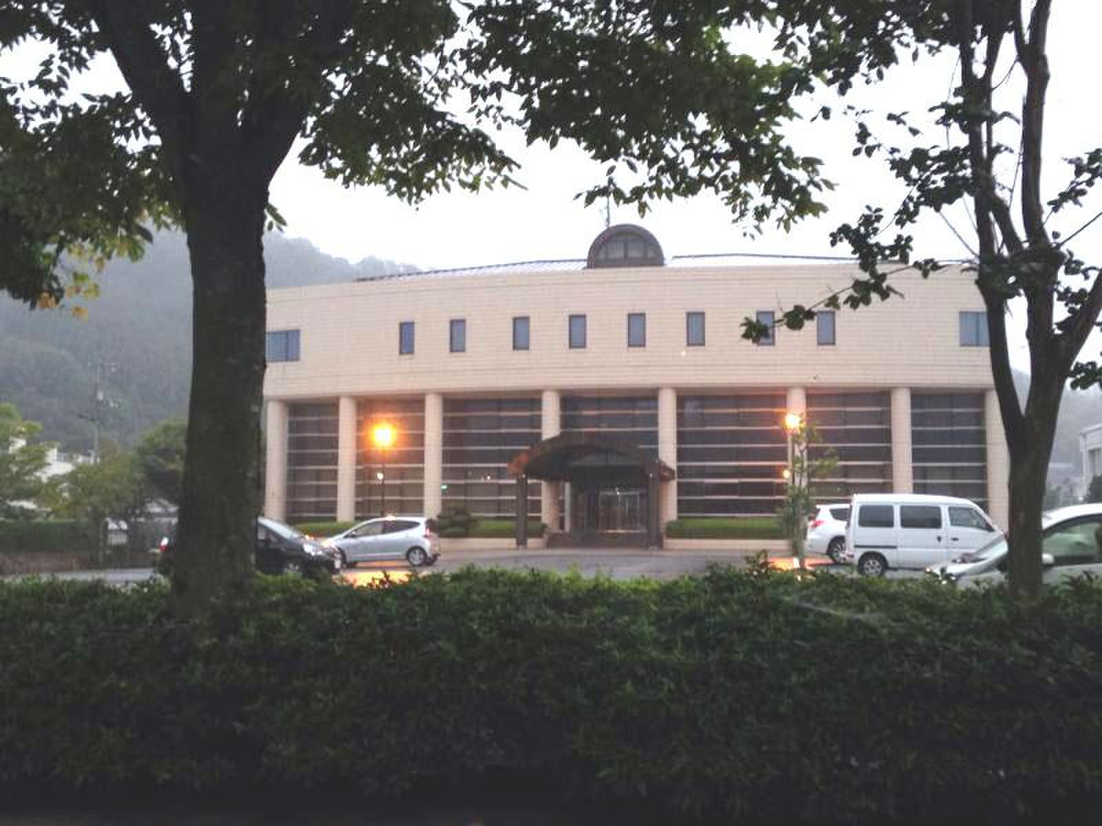 奥 出雲 町 役場