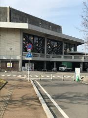 松山市民会館