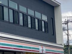 セブンイレブン　佐賀競馬場前店