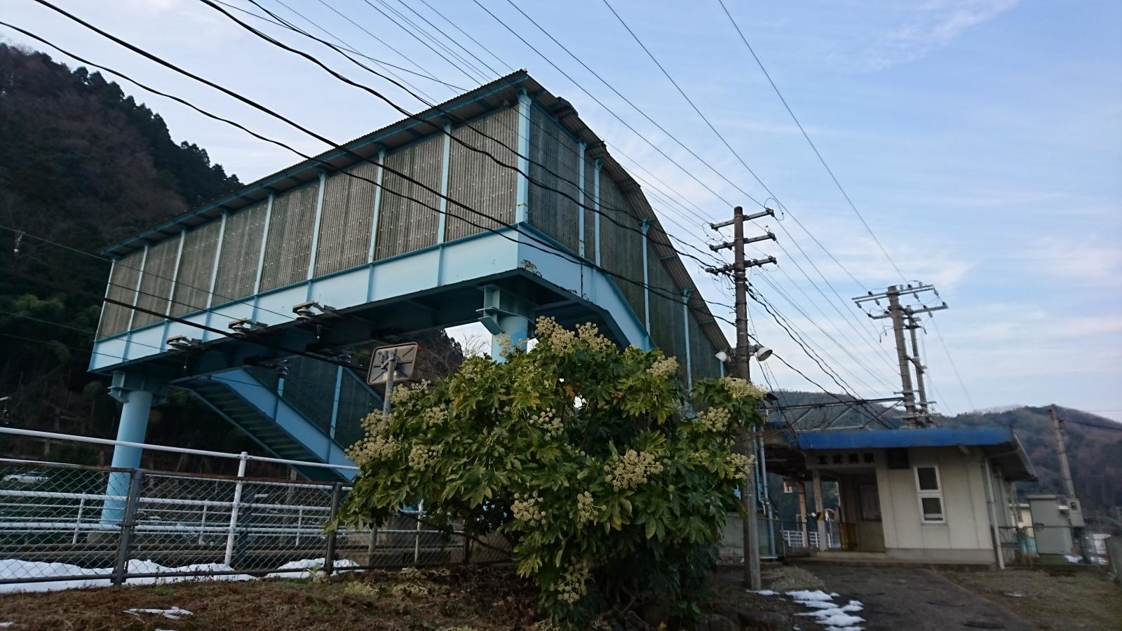 玄武洞駅