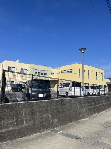 地域密着型特別養護老人ホーム緑と風 建物全景