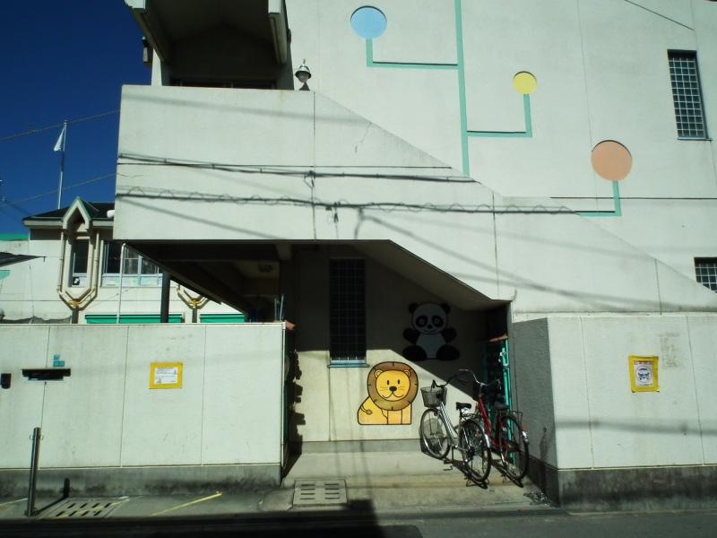 建物西側の一部