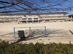 高坂小学校