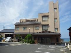 坂本屋瑠璃亭