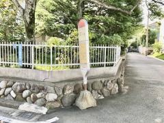 「熊倉通り」バス停留所