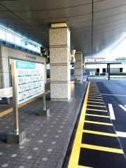 「市立池田病院」バス停留所