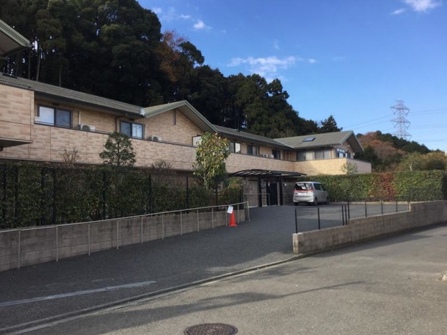 クロスハート金沢・横浜 建物全景