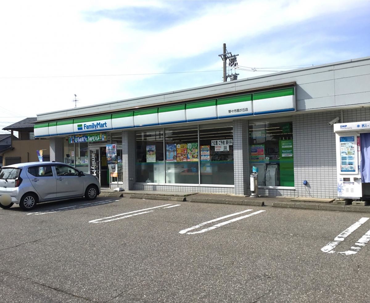 ファミリーマート　野々市扇が丘店