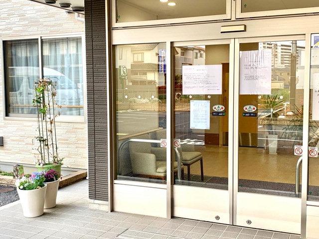あづみ苑 グランデ桜のエントランス外観