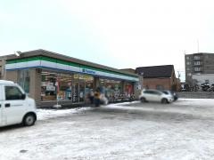 ファミリーマート　札幌新琴似１番通店