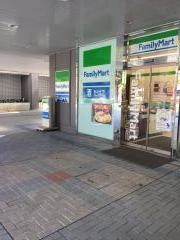 ファミリーマート　幕張テクノガーデン店