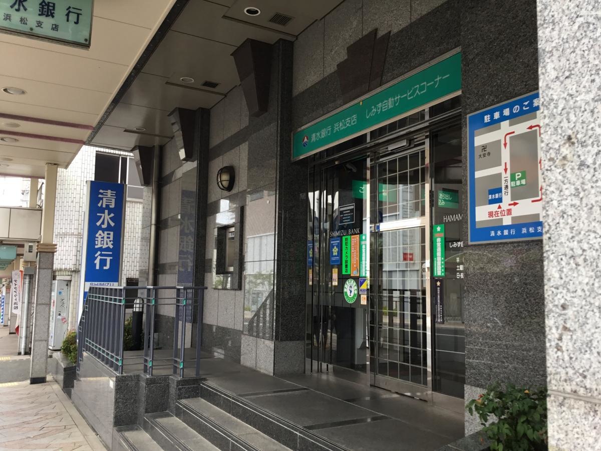 入り口