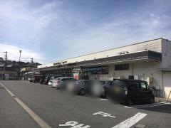 グルメシティ万呂店