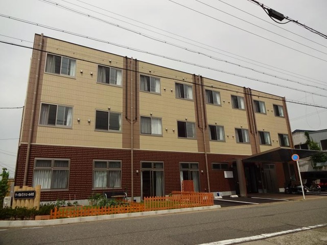 リーバルバンシエール中川 建物全景