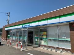ファミリーマート　白山月橋店