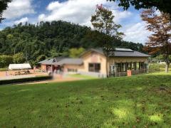 東沢バラ公園