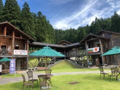 東沢バラ公園