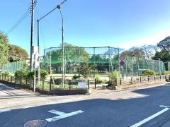 稲荷久保公園