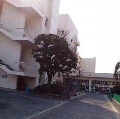 鳥飼西小学校