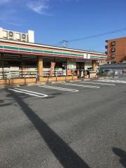 セブンイレブン　守口京阪北本通店