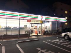 セブンイレブン　守口京阪北本通店