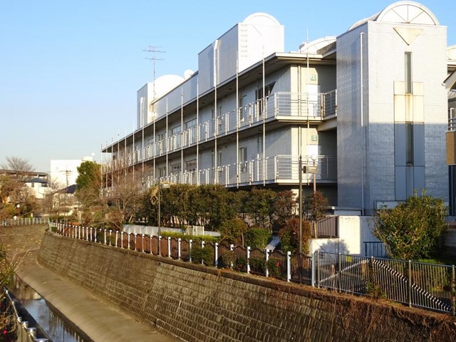 しらさぎホーム 施設外観