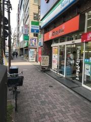 ファミリーマート　水道橋西通り店