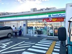 ファミリーマート　神戸垂水星陵台店