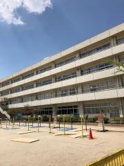 栄小学校