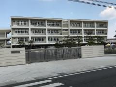 西阿知小学校