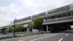 公園東口駅