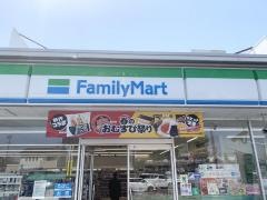 ファミリーマート　豊田若宮店